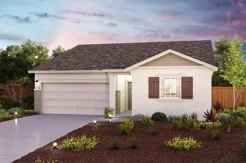 1548 Glory Ave, Tulare, CA 93274