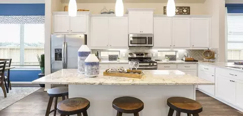 Kitchen - 411 Aztec Cave Dr, New Caney, TX 77357 photo 2 of 3