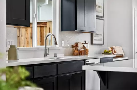 Kitchen - 3949 Wild Rye Rd, Placer One, CA 95747 photo 4 of 20