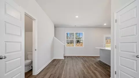 Entry Way - 3619 Walden Rd, Macon, GA 31216 photo 2 of 5