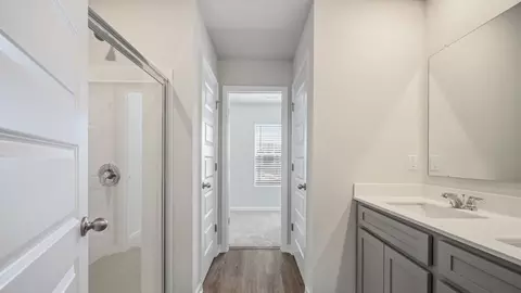 Entry Way - 3619 Walden Rd, Macon, GA 31216 photo 2 of 4