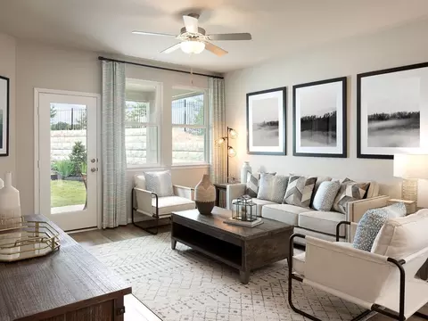 Living - 2015 Bluff Oak Ct, Conroe, TX 77304 photo 2 of 2