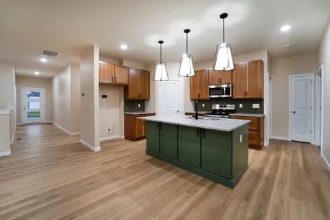 Entry Way - 487 Osage Dr, Willard, MO 65781 photo 1 of 2
