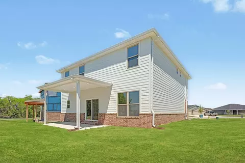 Exterior - 1136 E Abercorn St, Republic, MO 65738 photo 3 of 9