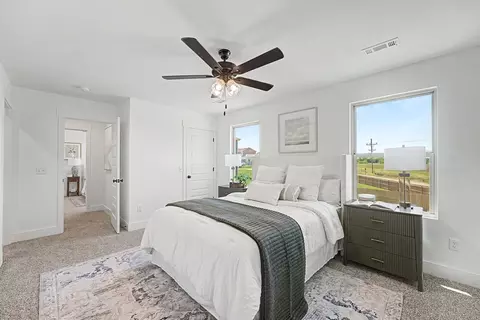 Bedroom - 1136 E Abercorn St, Republic, MO 65738 photo 5 of 7