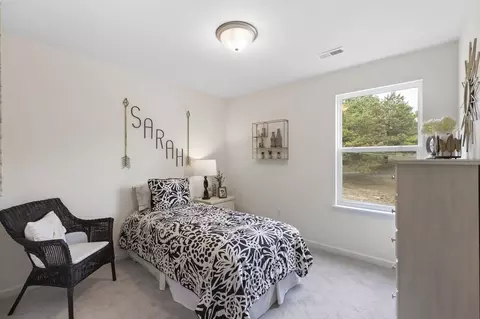 Bedroom - 6735 Raymond Ave, Pagedale, MO 63133 photo 15 of 36