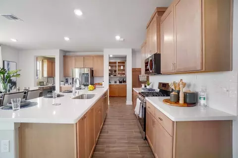 Kitchen - 7305 Walkers Loop, Live Oak, TX 78233 photo 3 of 5