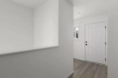 Entry Way - 1308 Hillside Ct, Rolla, MO 65401 photo 19 of 20