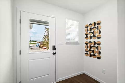 Entry Way - 1308 Hillside Ct, Rolla, MO 65401 photo 1 of 27