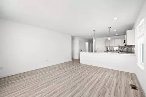 Living - 1308 Hillside Ct, Rolla, MO 65401 photo 13 of 14