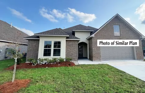 4476 Cornerstone Xing, Lake Charles, LA 70607
