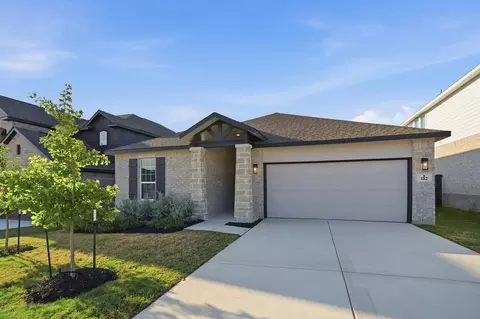 182 Ednie Ln, Mico, TX 78056