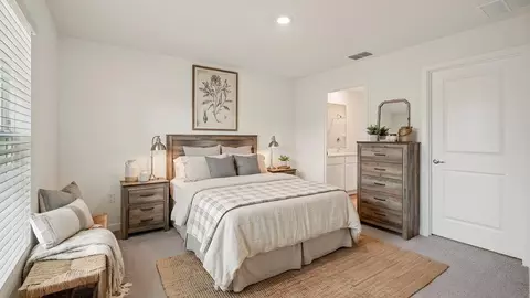 Bedroom - 7665 SW 46th Ct, Ocala, FL 34474 photo 1 of 12