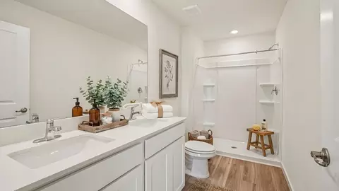 Bath - 7665 SW 46th Ct, Ocala, FL 34474 photo 1 of 4