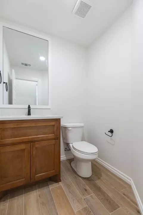 Bath - 932 Hydrangea Way, Edmond, OK 73034 photo 16 of 22