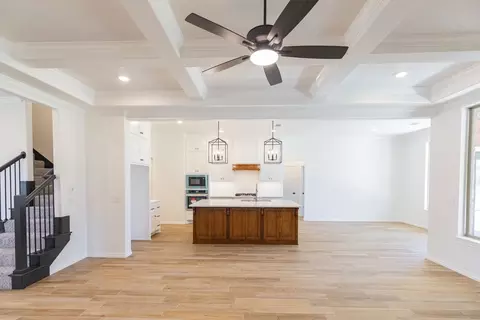 Living - 932 Hydrangea Way, Edmond, OK 73034 photo 5 of 21