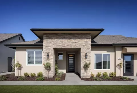 Exterior - 601 Elkhorn Ave, Visalia, CA 93292 photo 12 of 12