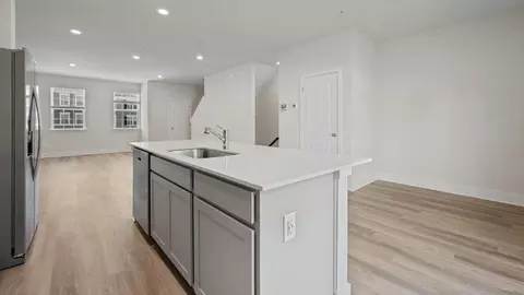 Entry Way - 365 Hackley Dr, Joppa, MD 21085 photo 3 of 8