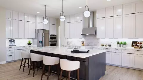 Kitchen - 32159 Daybrook Ter, Temecula, CA 92591 photo 1 of 3