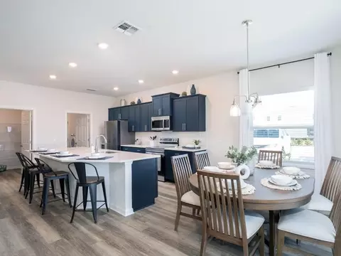 Kitchen - 7672 SE 117th Pl, Belleview, FL 34420 photo 3 of 3