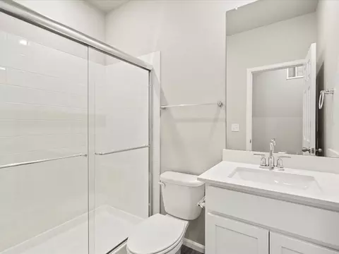 Bath - 10883 Rolling Ranch Dr, Peyton, CO 80831 photo 2 of 2