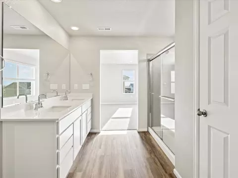 Bath - 10883 Rolling Ranch Dr, Peyton, CO 80831 photo 1 of 2
