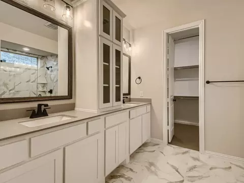 Bath - 4801 Triadic Ln, Prosper, TX 75078 photo 2 of 11