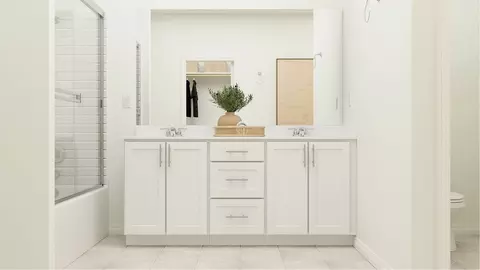 Bath - 27221 Xaphoon Ct, Menifee, CA 92585 photo 1 of 3