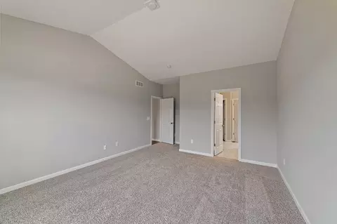 Bedroom - 1526 Acadia Dr, Maineville, OH 45039 photo 1 of 5