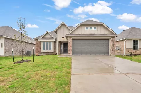 7813 Redbud Rd, Navasota, TX 77868