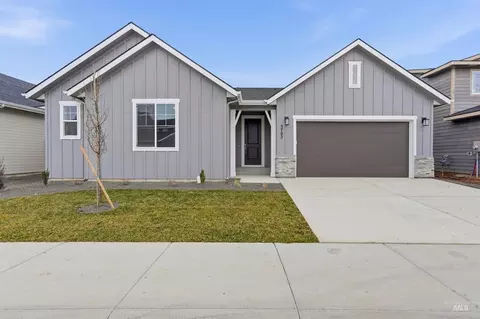 5702 N Chestnut Hl, Meridian, ID 83646