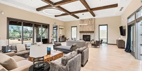 View/Area - 972 W Dana Rd, Madera, CA 93636 photo 6 of 7