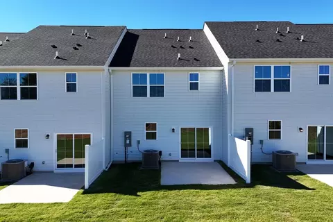 Exterior - 232 Jango Cir, Greer, SC 29651 photo 2 of 4