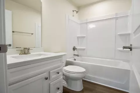 Bath - 232 Jango Cir, Greer, SC 29651 photo 1 of 1