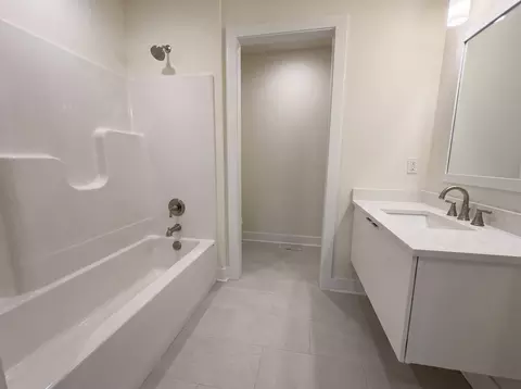 Bath - 1480 Hess Cir, Mansfield, OH 44903 photo 1 of 1