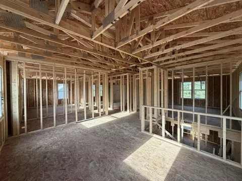 Entry Way - 1480 Hess Cir, Mansfield, OH 44903 photo 3 of 3