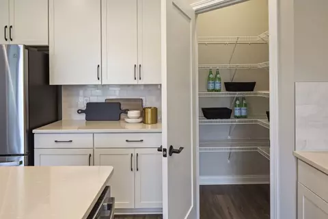Kitchen - 30 Morris St, Springboro, OH 45066 photo 1 of 7