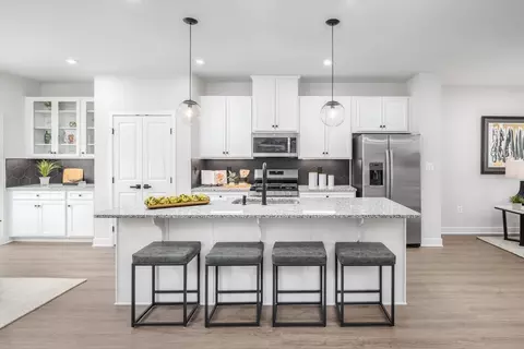 Kitchen - 9301 Klamath Ct, Frederick, MD 21701 photo 3 of 4