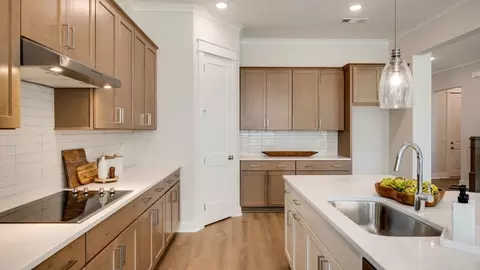 Kitchen - 2913 Biloxi Ct, Murfreesboro, TN 37129 photo 4 of 8