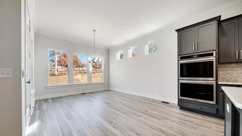 Dining - 2913 Biloxi Ct, Murfreesboro, TN 37129 photo 1 of 3