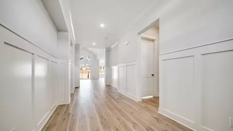 Entry Way - 2913 Biloxi Ct, Murfreesboro, TN 37129 photo 2 of 5