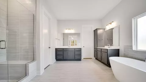 Bath - 2913 Biloxi Ct, Murfreesboro, TN 37129 photo 1 of 11