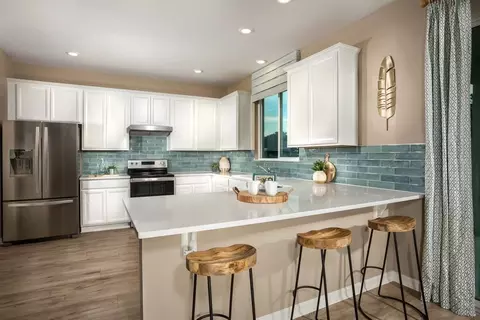 Kitchen - 16648 Luminary Loop, Clermont, FL 34714 photo 5 of 5
