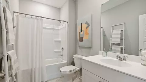 Bath - Ph 3c Hs, Conway, SC 29526 photo 2 of 4