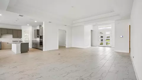 Living - 8255 Golden Beach Ct, Parrish, FL 34219 photo 7 of 9