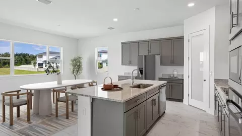 Kitchen - 8255 Golden Beach Ct, Parrish, FL 34219 photo 2 of 10