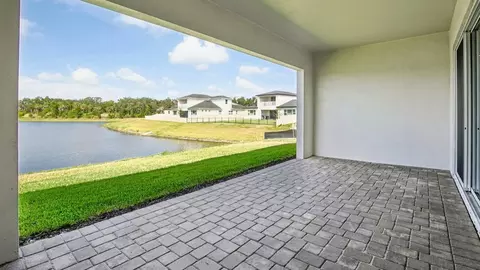 Exterior - 8255 Golden Beach Ct, Parrish, FL 34219 photo 4 of 17