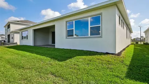 Exterior - 8255 Golden Beach Ct, Parrish, FL 34219 photo 3 of 17