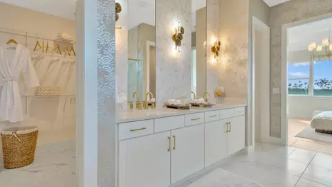 Bath - 8255 Golden Beach Ct, Parrish, FL 34219 photo 5 of 5