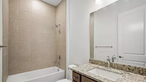 Bath - 8255 Golden Beach Ct, Parrish, FL 34219 photo 1 of 5